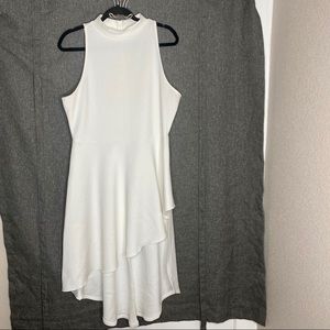 White high-low tunic